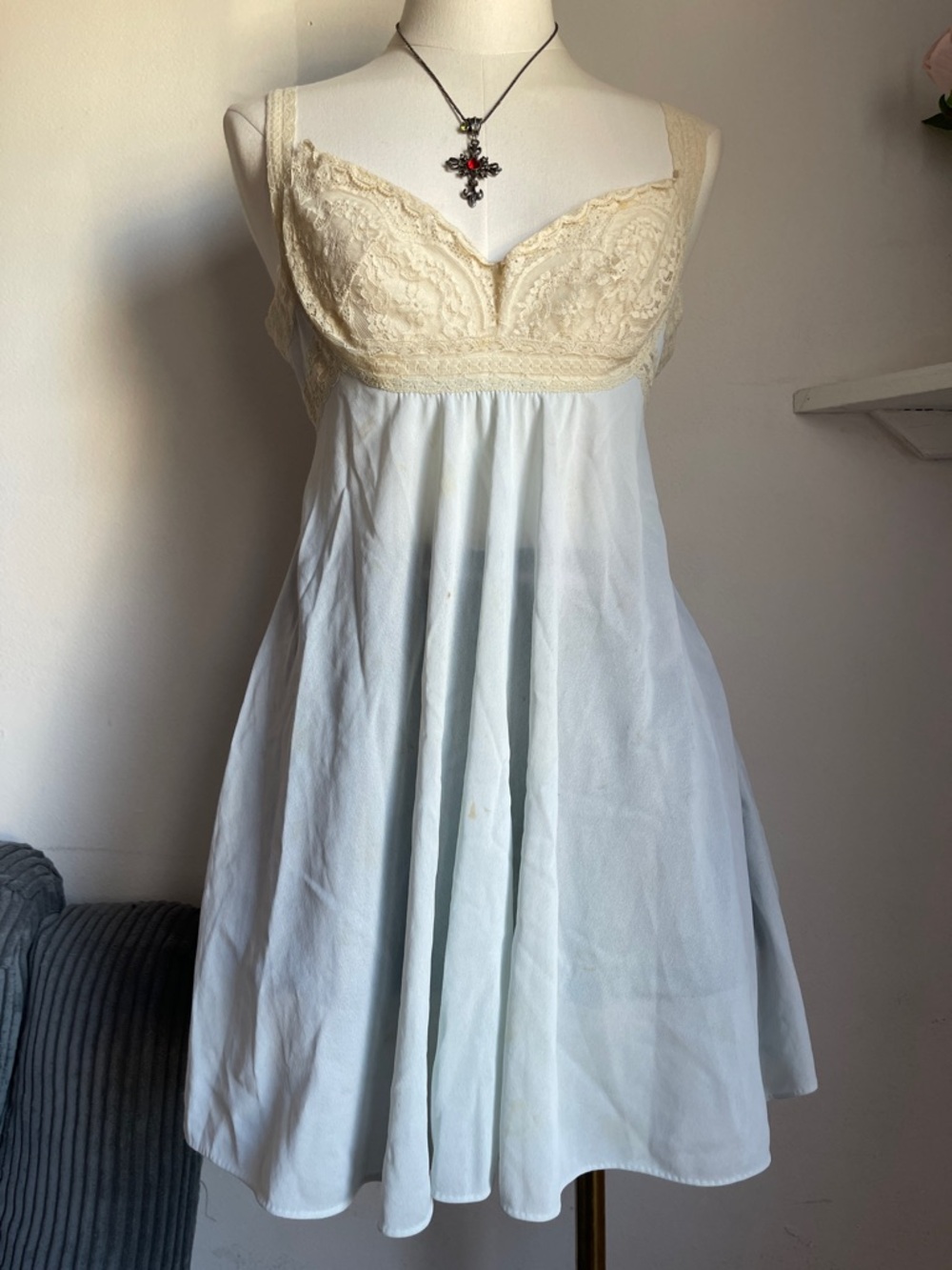 Lace-Trim Chemise Nightdress in Cream and Light Blue